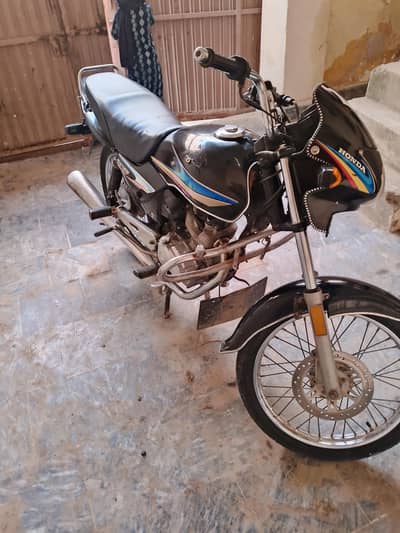 Honda deluxe 125