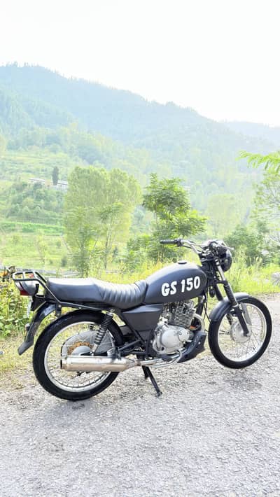 1st owner bike Gs 150 10/10 condition