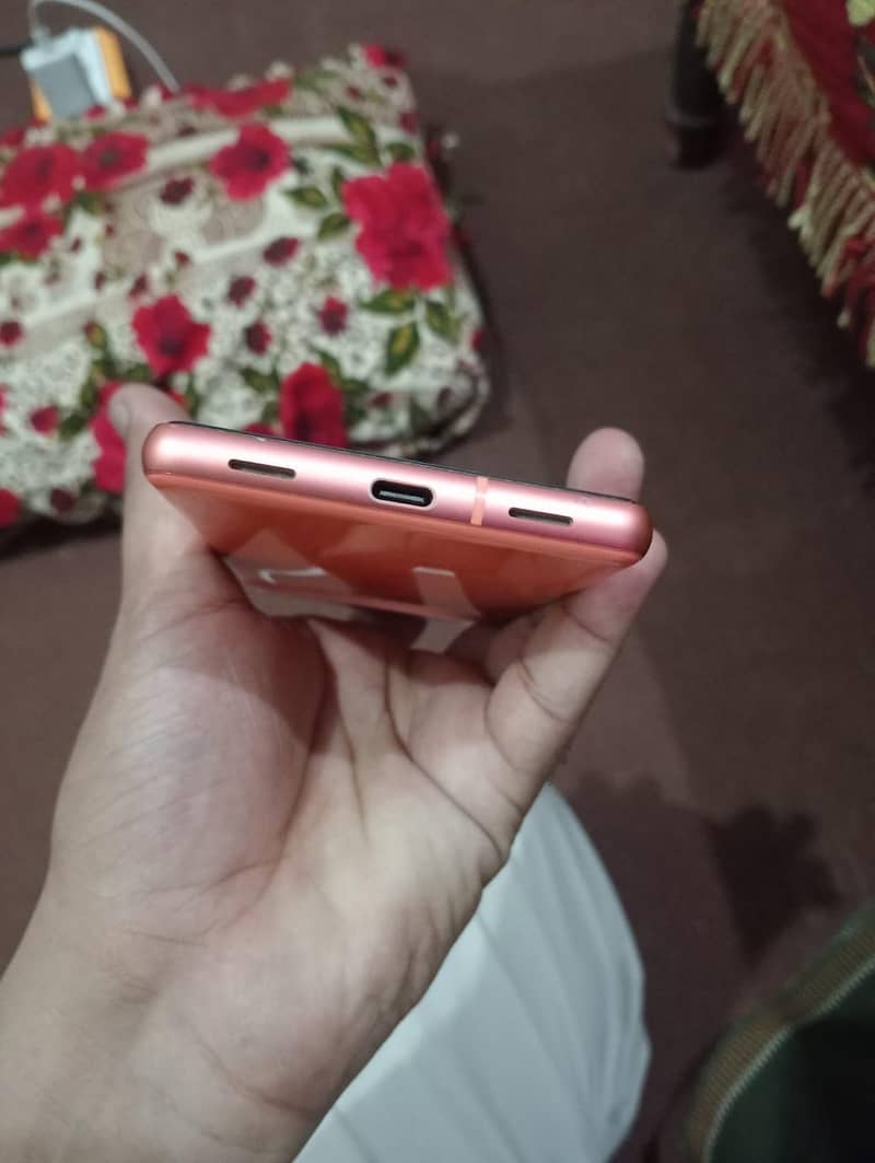 Google Pixel 7a 2