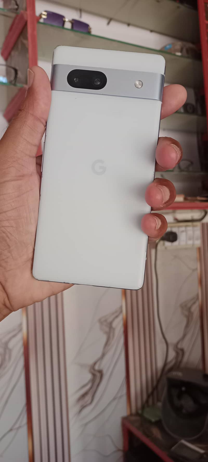 Google Pixel 7a 1