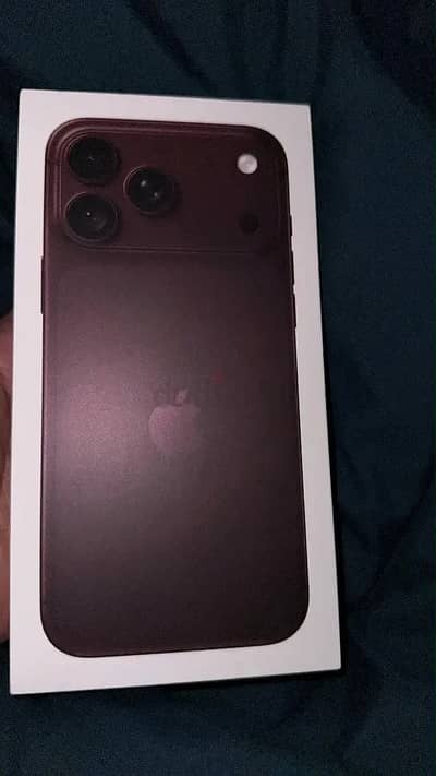 iPhone 18 Pro Max 256GB Burgundy – Box Pack | Available on 21st Sep