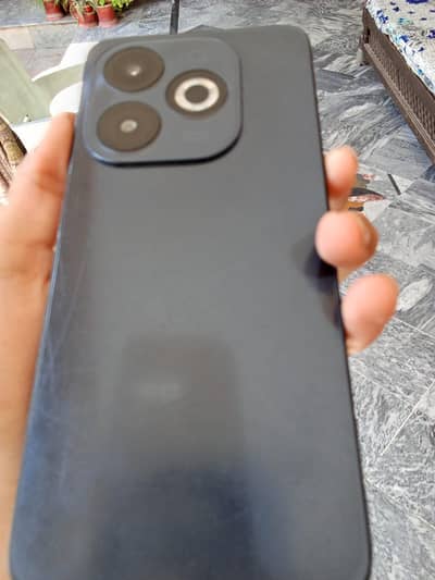 Infinix Smart 8 Pro