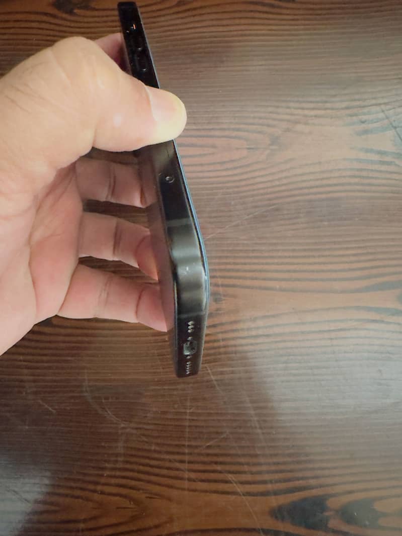 Apple iPhone 15 0
