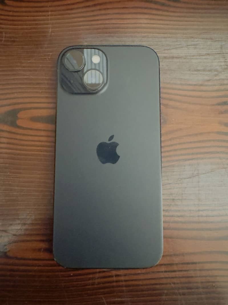 Apple iPhone 15 2