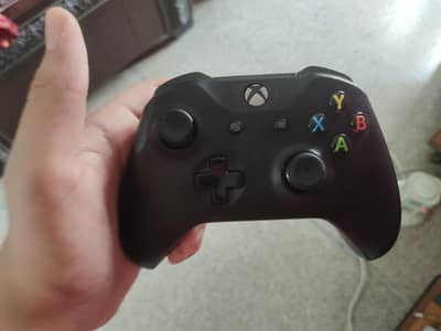 Xbox One X Controller