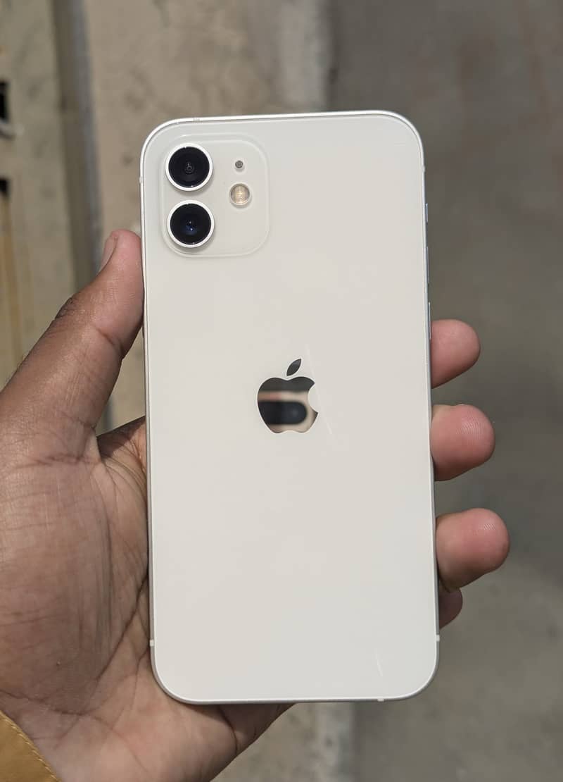 Apple iPhone 12 0