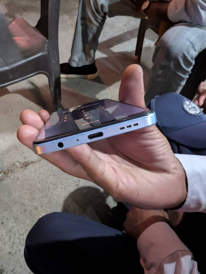 OPPO A60 1