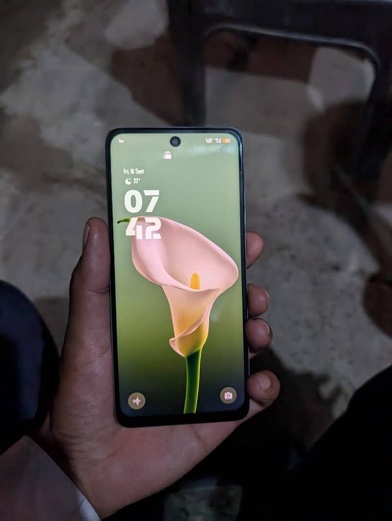 OPPO A60 5