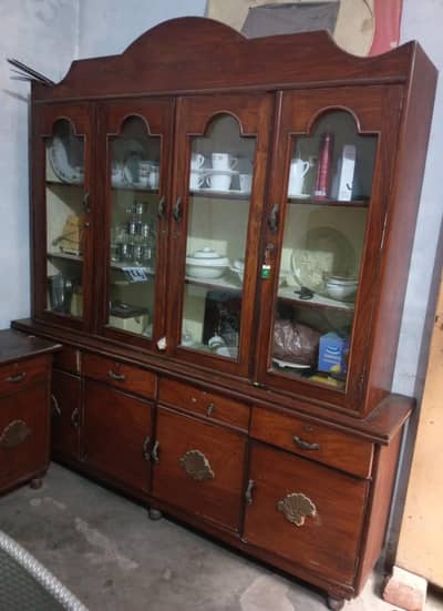 Showcase & Dressing Table – Good Condition