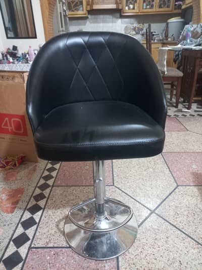 saloon item