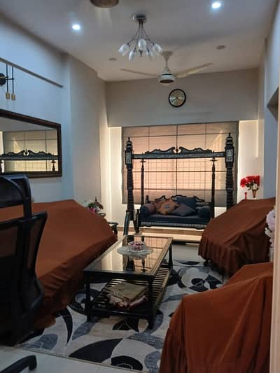Sale flat 3 bed d d attached Tile floor Outside parking Lift 24/7.1400sqft 4thfloor Roadfacig ELLIF APARTMENT GULSHAN BLK2 NEAR KASHIF FOOD Dmd 180 lac*Code(16745)*