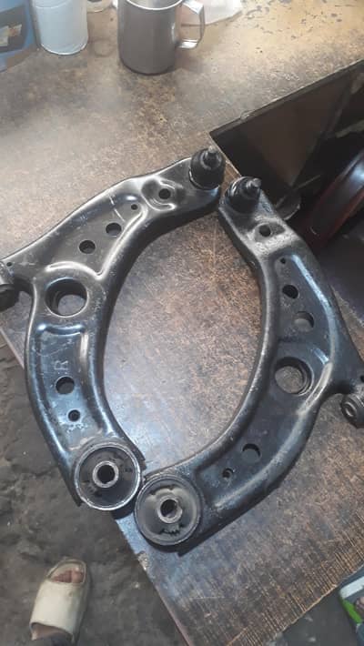 suspension spare parts of Nissan honda Toyota dayatso mistbusii