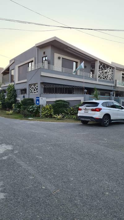 Upper Portion For Rent