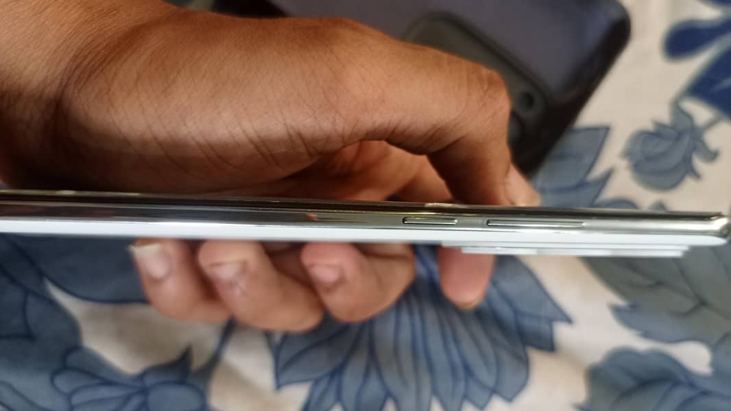 Tecno spark40 pro plus 3