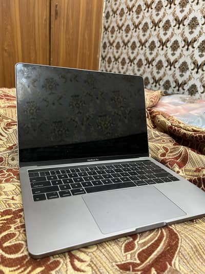 MacBook Pro a1706 2019