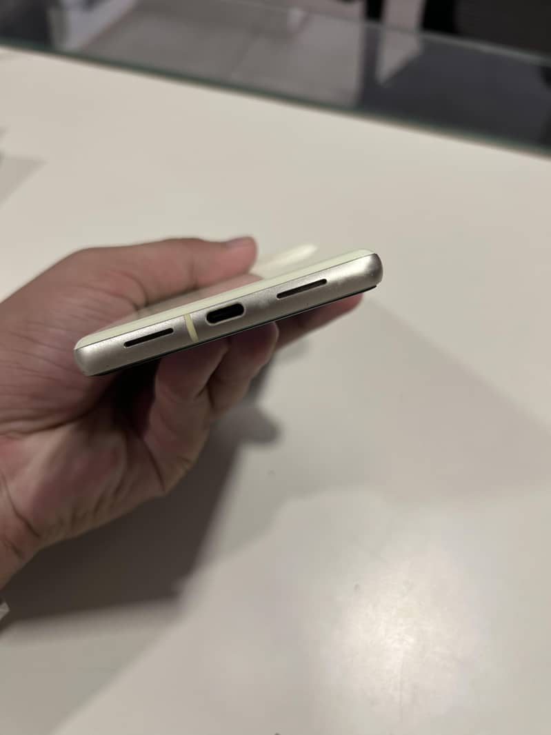 Google Pixel 7 3