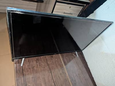 Orignal TCL 32” like brand new lot ka mall ha