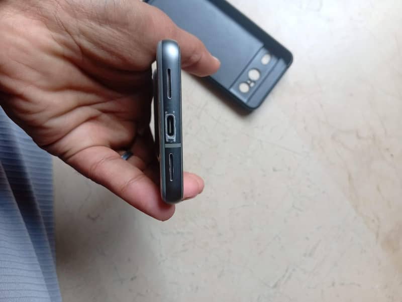 Google Pixel 8 8