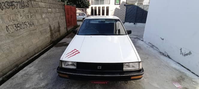 Toyota Corolla - 1986 DX Saloon