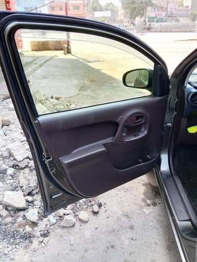 Toyota Passo 2012