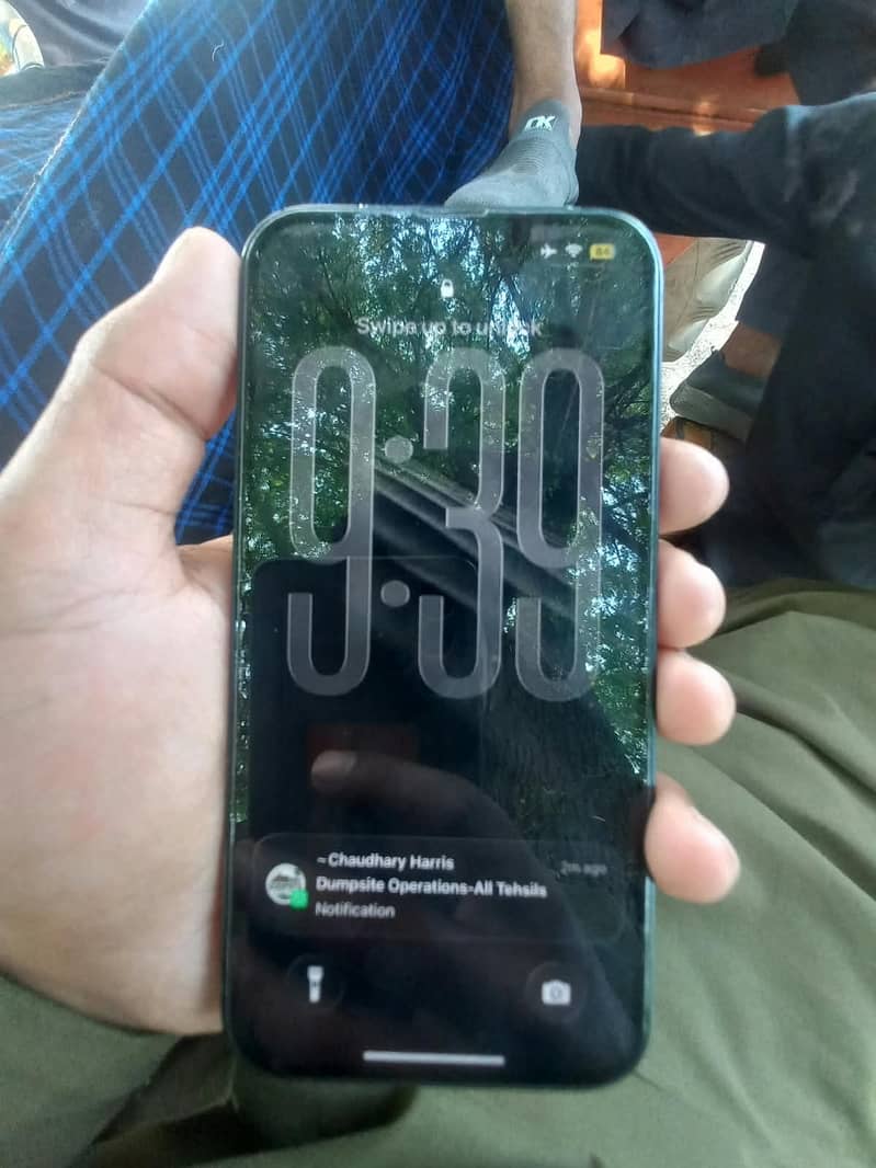 iPhone 13 1