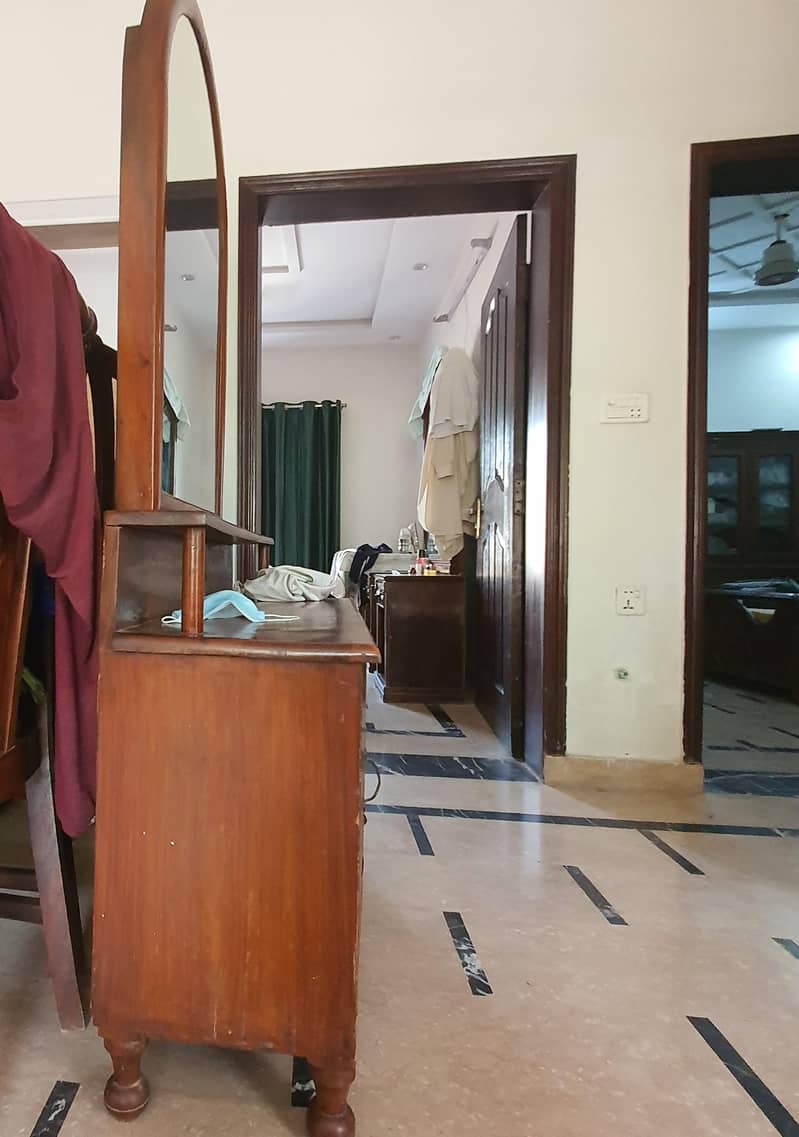 Dressing Table 1