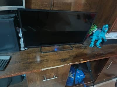 EcoStar Smart LED 32 inch for sell in a reasonable price
