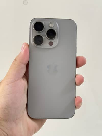 iPhone 15 Pro icloud natural titanium 10/9 iOS 26.2 only use for parts