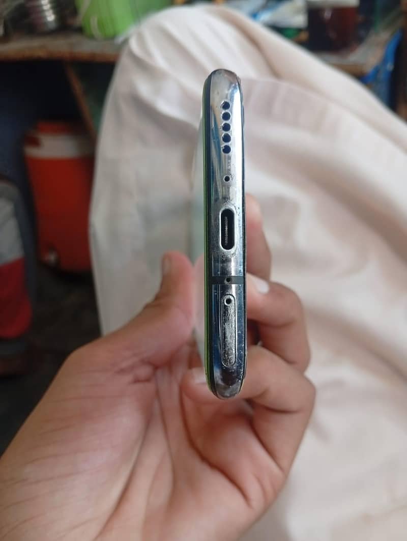 One Plus 7 Pro 5