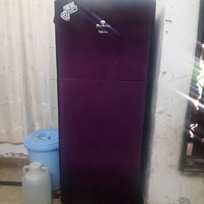 100000 Brand new used frig condition 10/10