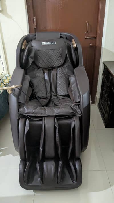 JC Buckman Full Body Massage Chair - Brand New Condition