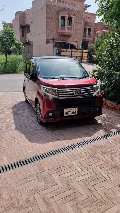 Daihatsu Move 2015
