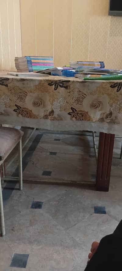 full size dinng table with 12 mm thick glass with 5 chairs