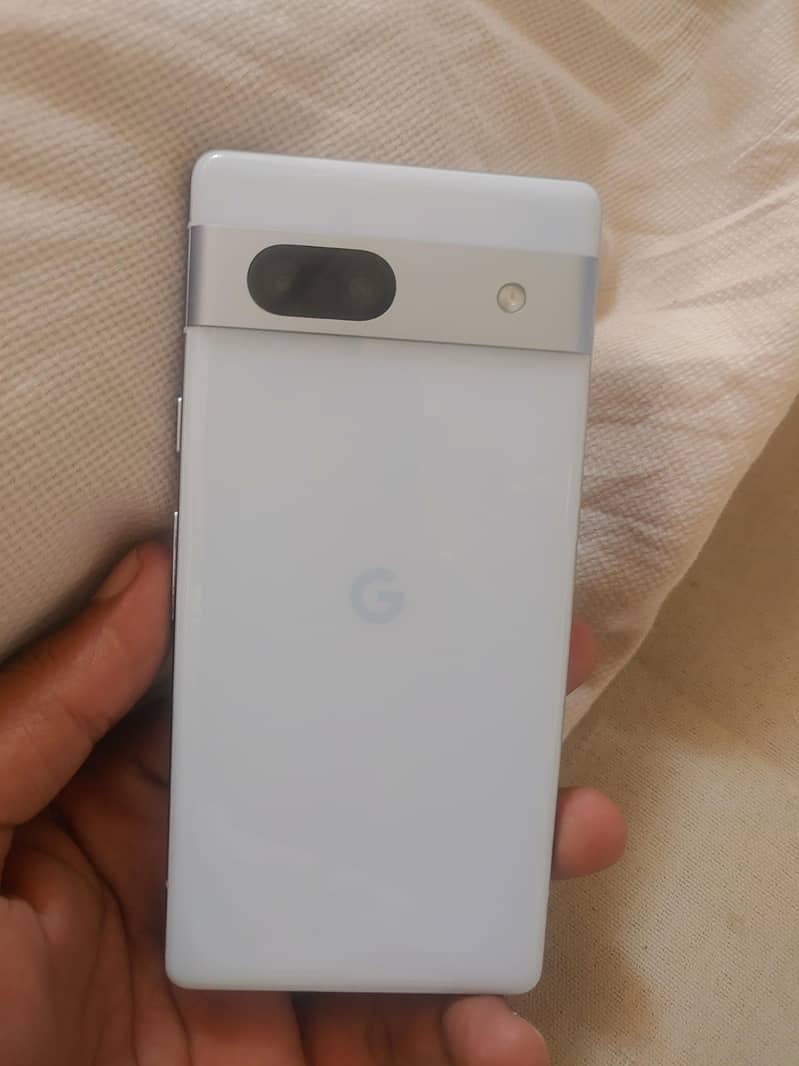 Google Pixel 7a 4