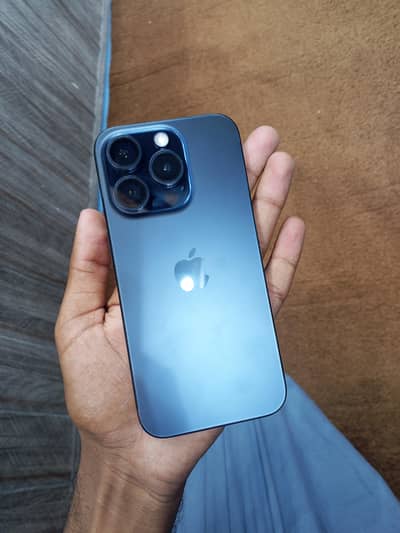 Apple iPhone 15 Pro