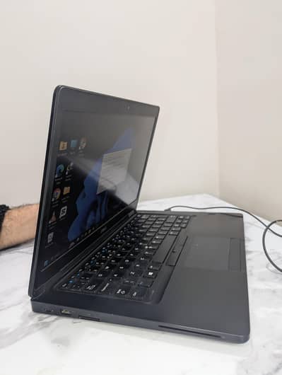 DELL Latitude E5480 Core i5 6TH Generation Ram 8GB DDR4/128GB SSD