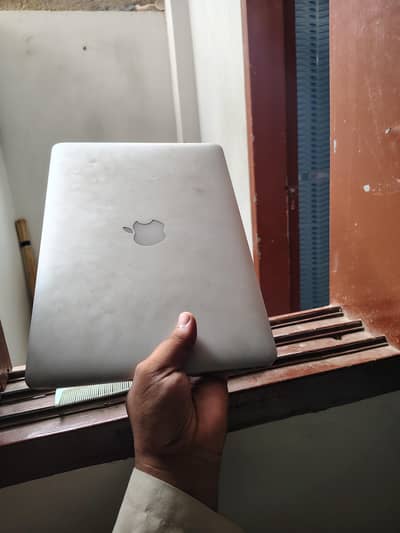 MacBook Air early 2015