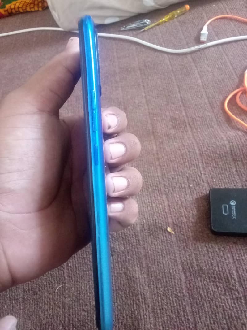 Tecno Spark 4 3
