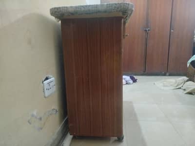 iron stand cupboard