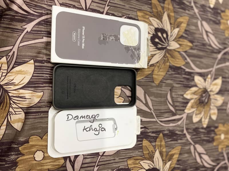 iphone 15 pro max 2