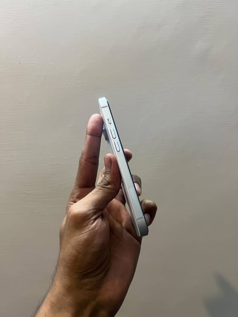 Iphone 15 2