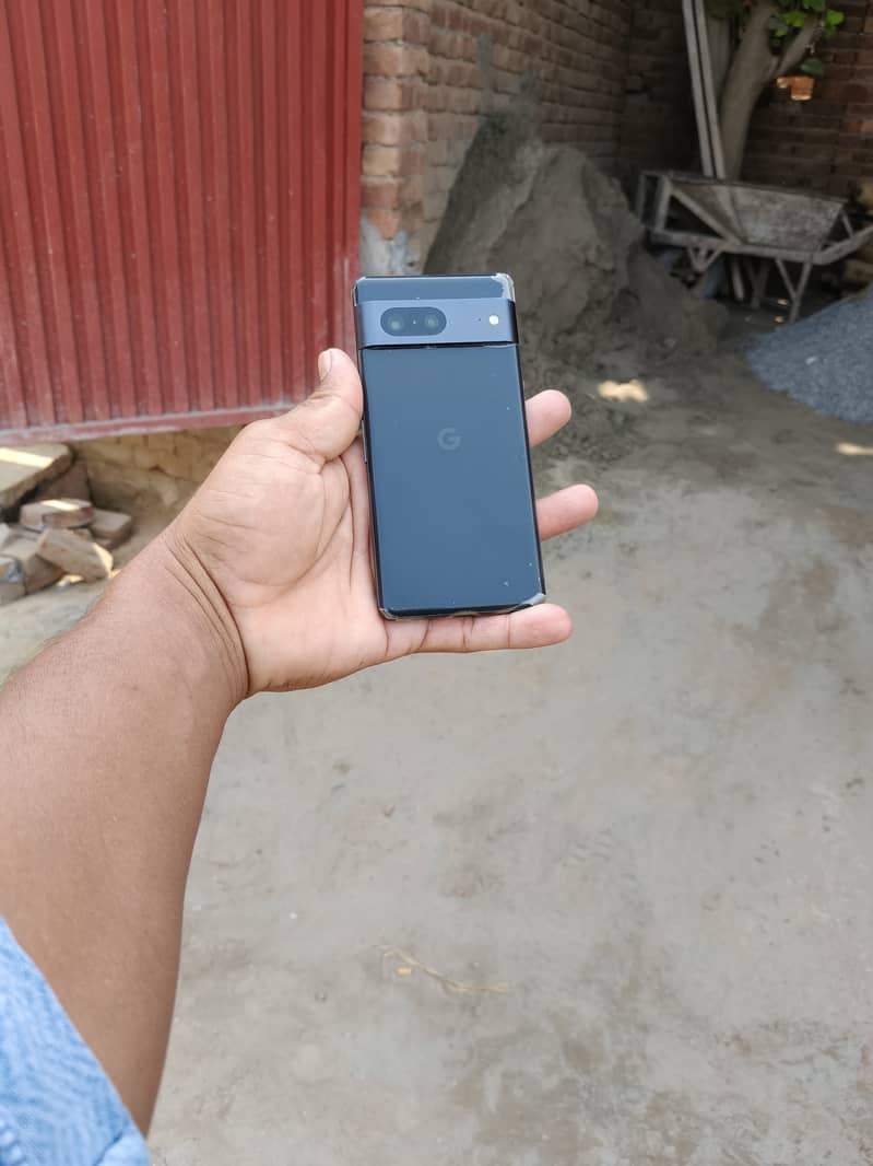 Google Pixel 7 3
