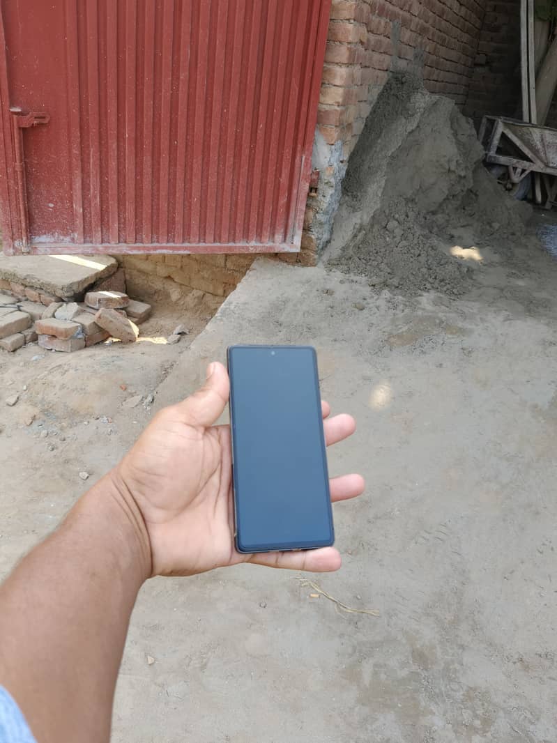 Google Pixel 7 4