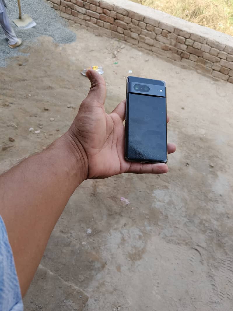 Google Pixel 7 5