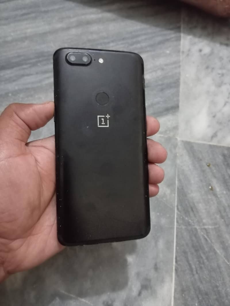 One Plus 5T 0