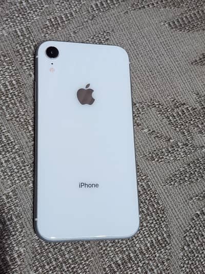 Apple iPhone XR
