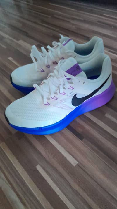 Original Nike Winflo 11 women running shoes US 8/ EUR 39
