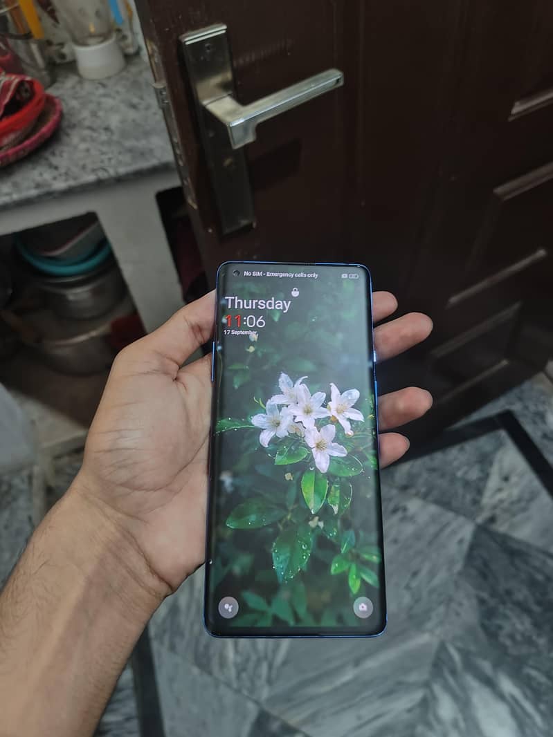 One Plus 8 Pro 5