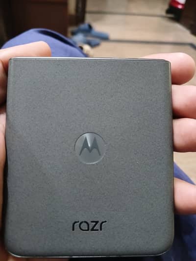 Motorola Razr 50 non pta sim lock