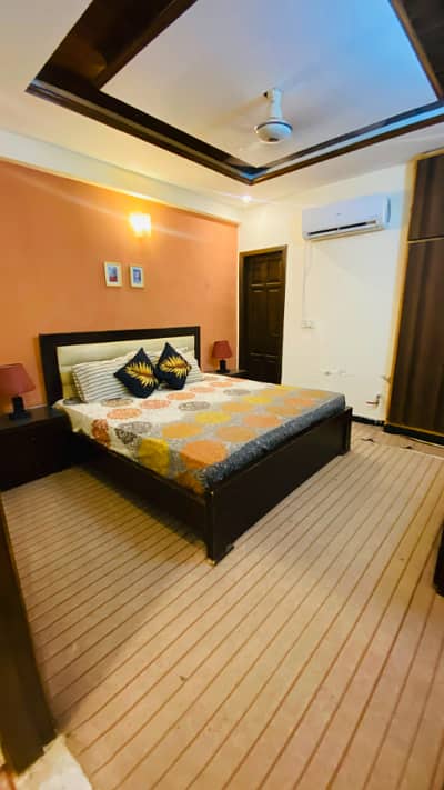 Two-bedroom fully furnished apartment available for daily rental